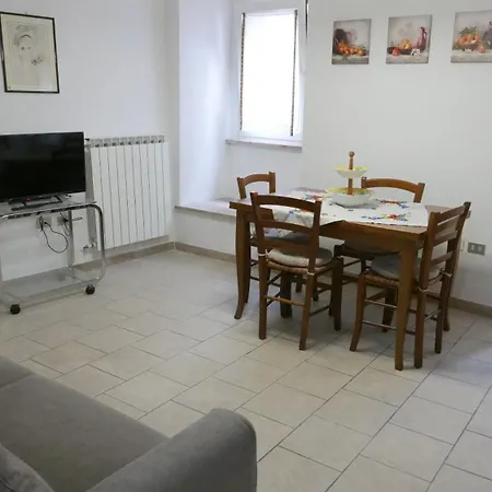 Maria Centro * Gubbio